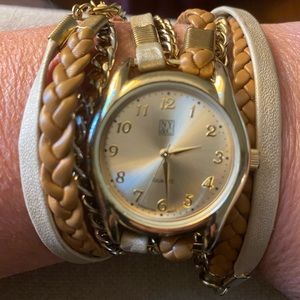 New York and Company wrap around watch